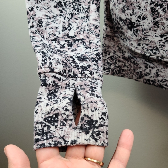 Women's Lululemon Scuba Hoodie Size 4 Paint Splash Silver Drop Cotton Fleece - Picture 3 of 9